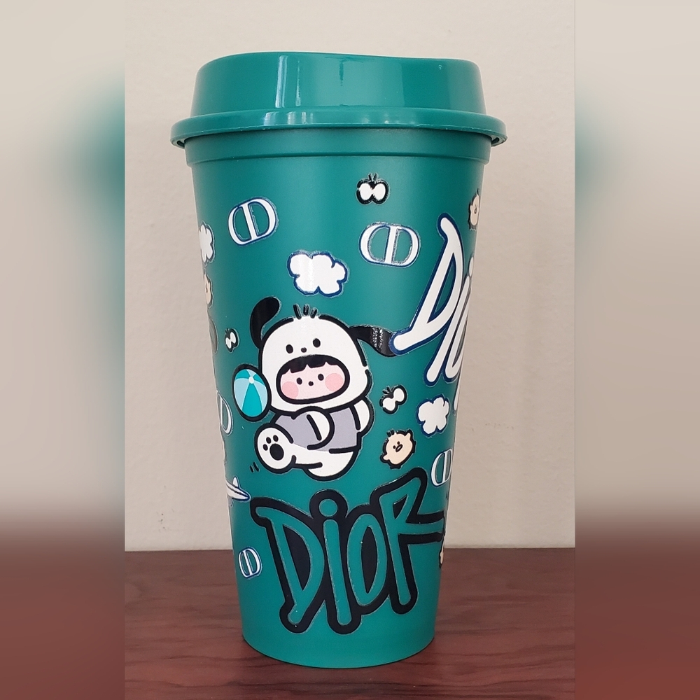 🪻3/$25 Cute cartoon dog fashion teal plastic reusable Travel tumbler Lid 16oz